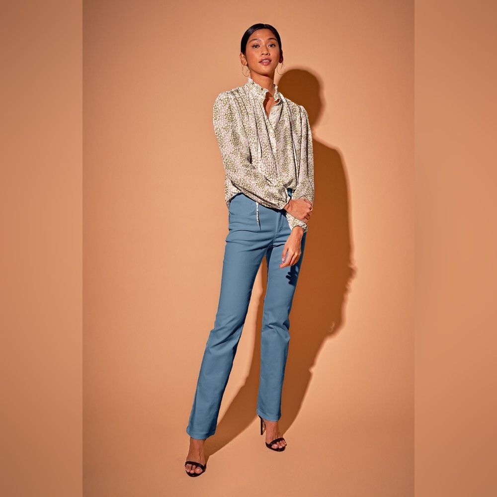Tucker NYC Willow Blouse
Blush Spots